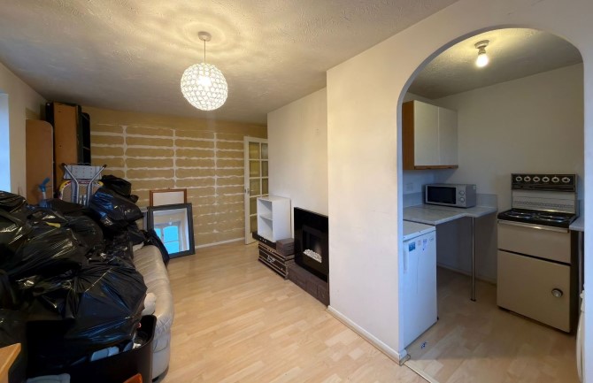 45 Redford Close, Feltham, Middlesex, TW13 4TB