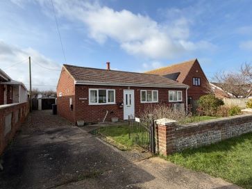 Property for Auction in East Anglia - 111 Fakes Road, Hemsby, Great Yarmouth, Norfolk NR29 4JL