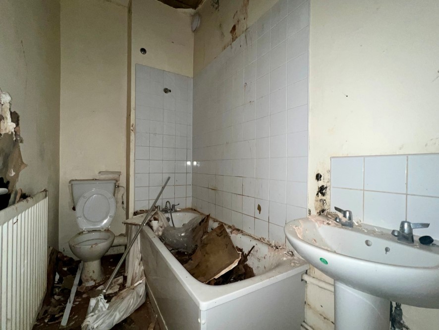 219 Waterloo Road, Stoke-On-Trent, West Midlands ST6 2HS