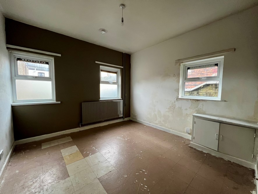 219 Waterloo Road, Stoke-On-Trent, West Midlands ST6 2HS