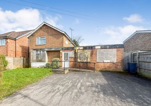 Property for Auction in London - 4A Archers Way, Lane End, High Wycombe, Buckinghamshire, HP14 3DN