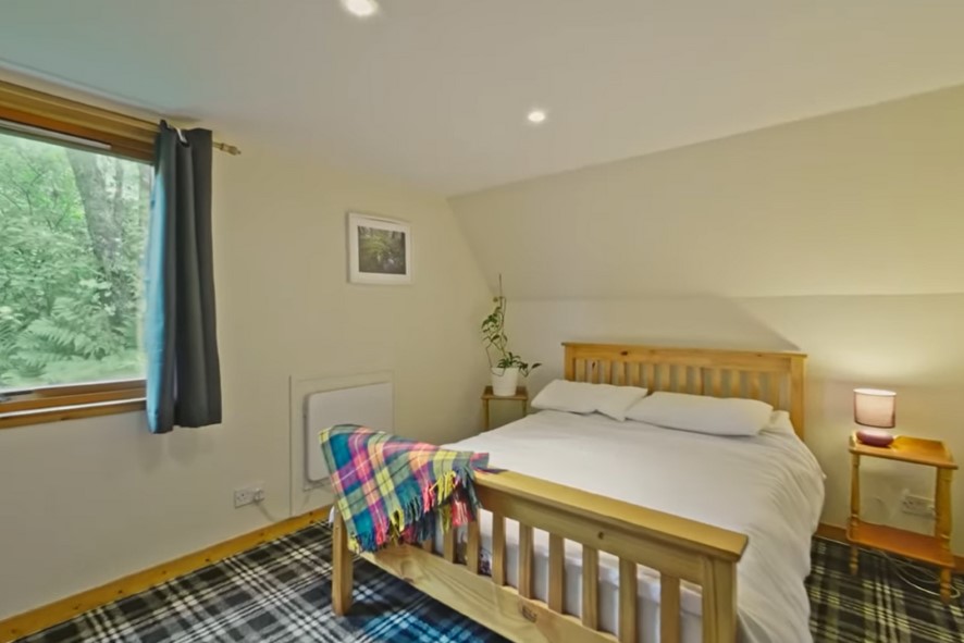 The Cottage, Ardbrecknish House, South Lochaweside, Dalmally, Argyll PA33 1BH