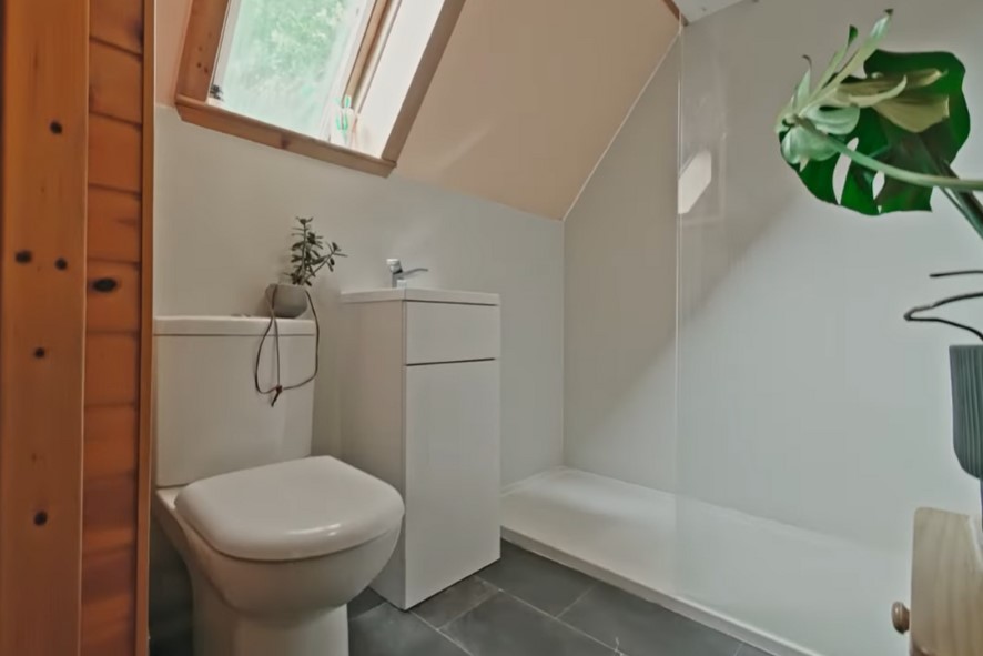 The Cottage, Ardbrecknish House, South Lochaweside, Dalmally, Argyll PA33 1BH