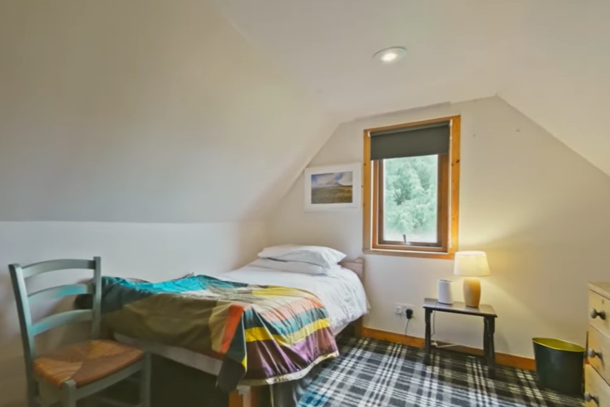 The Cottage, Ardbrecknish House, South Lochaweside, Dalmally, Argyll PA33 1BH