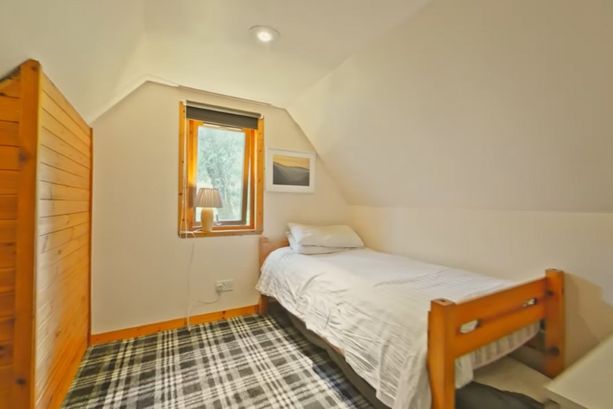 The Cottage, Ardbrecknish House, South Lochaweside, Dalmally, Argyll PA33 1BH