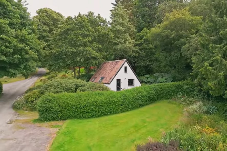 The Cottage, Ardbrecknish House, South Lochaweside, Dalmally, Argyll PA33 1BH