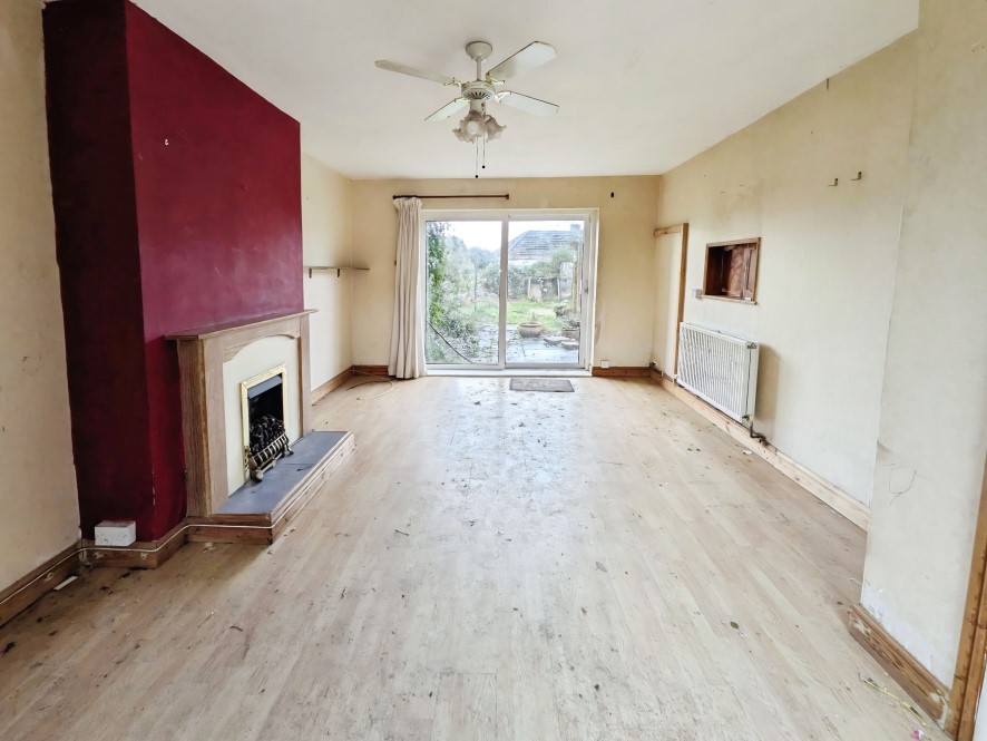 42 Shakespeare Avenue, Warwick, Warwickshire CV34 6JS