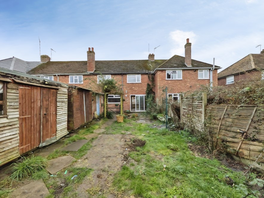 42 Shakespeare Avenue, Warwick, Warwickshire CV34 6JS