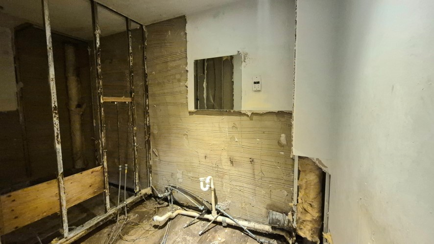 Flat 30, Summers House, Coxhill Way, Aylesbury, Buckinghamshire HP21 8FN