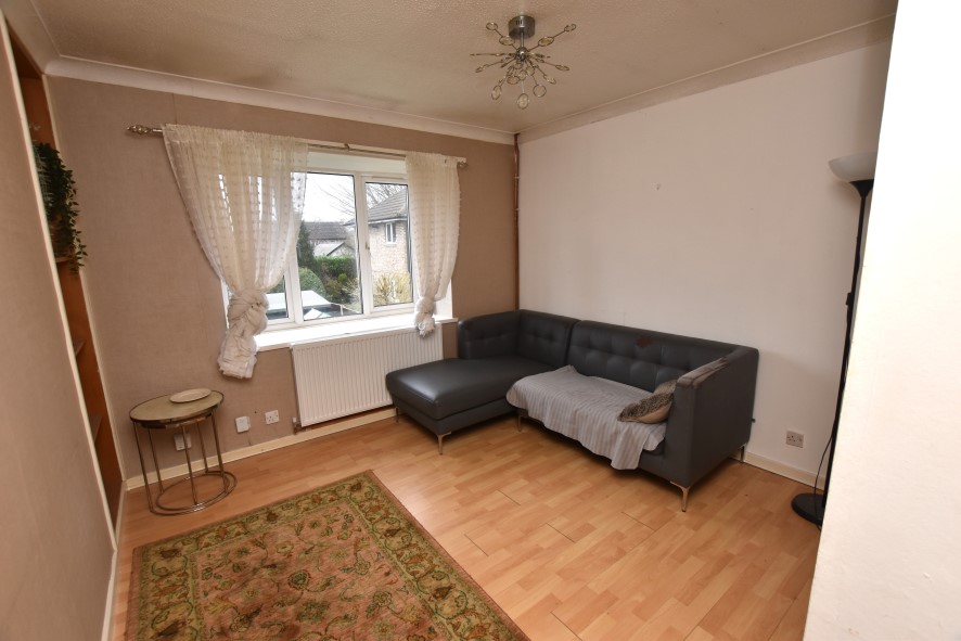 10 Manor House Croft, Leeds, West Yorkshire LS16 8LY