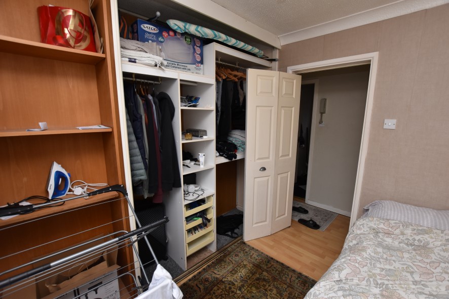 10 Manor House Croft, Leeds, West Yorkshire LS16 8LY