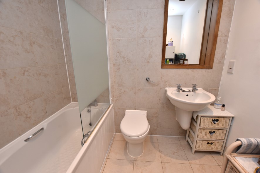 69 Echo Central, Cross Green Lane, Leeds, West Yorkshire LS9 8FH