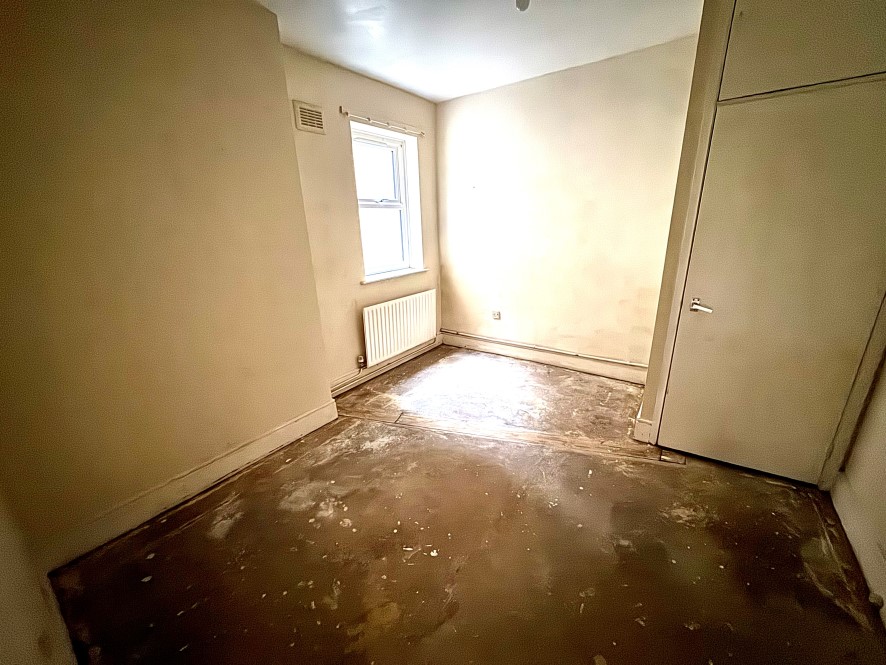 329 Uxbridge Street, Burton-On-Trent, Staffordshire DE14 3JS