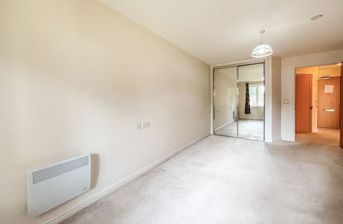 23 Cherrett Court, 557 Ringwood Road, Ferndown, BH22 9FE