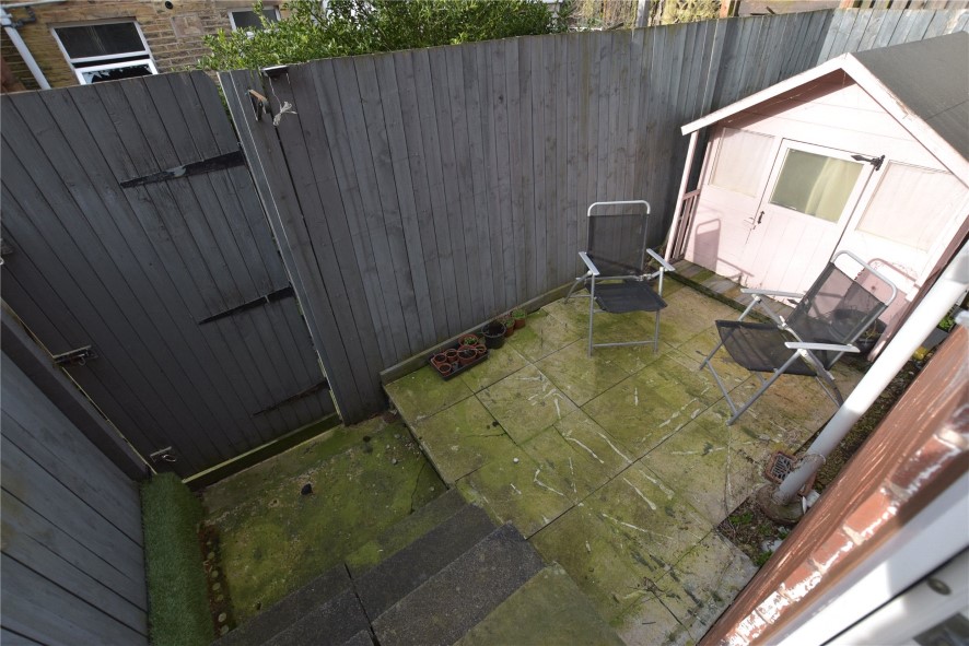 21 Beech Street, Mirfield, West Yorkshire WF14 9AE