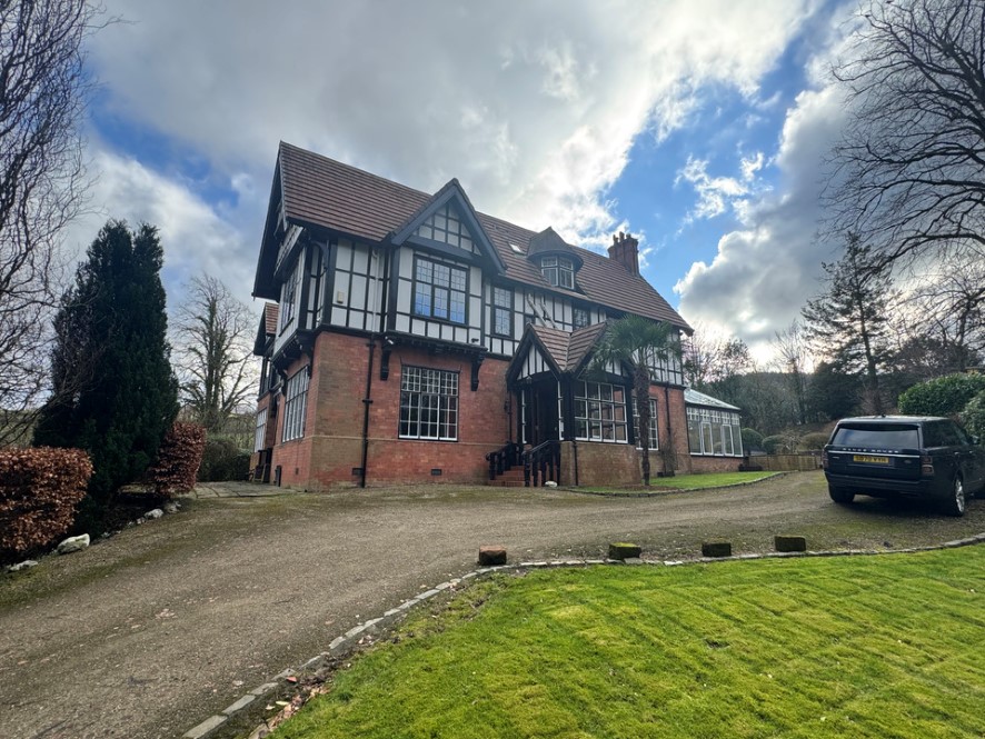 Kinnell House, Howwood, Johnstone, Renfrewshire PA9 1AG