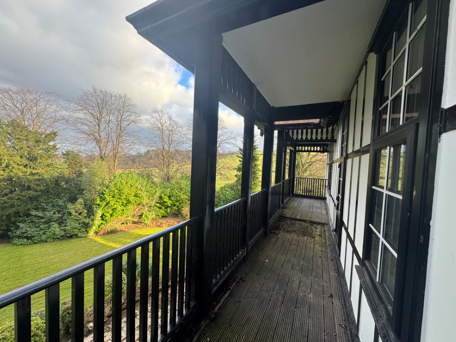 Kinnell House, Howwood, Johnstone, Renfrewshire PA9 1AG
