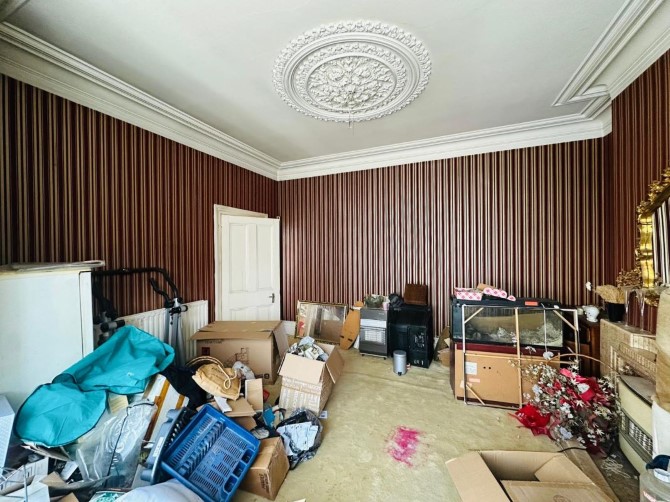 98 Victoria Road North, Southsea, Hampshire, PO5 1QE