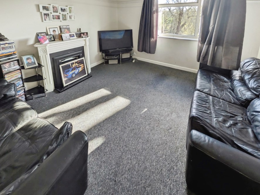 Flat 30, Darlaston Court, 123 Main Road, Meriden, Coventry CV7 7NJ