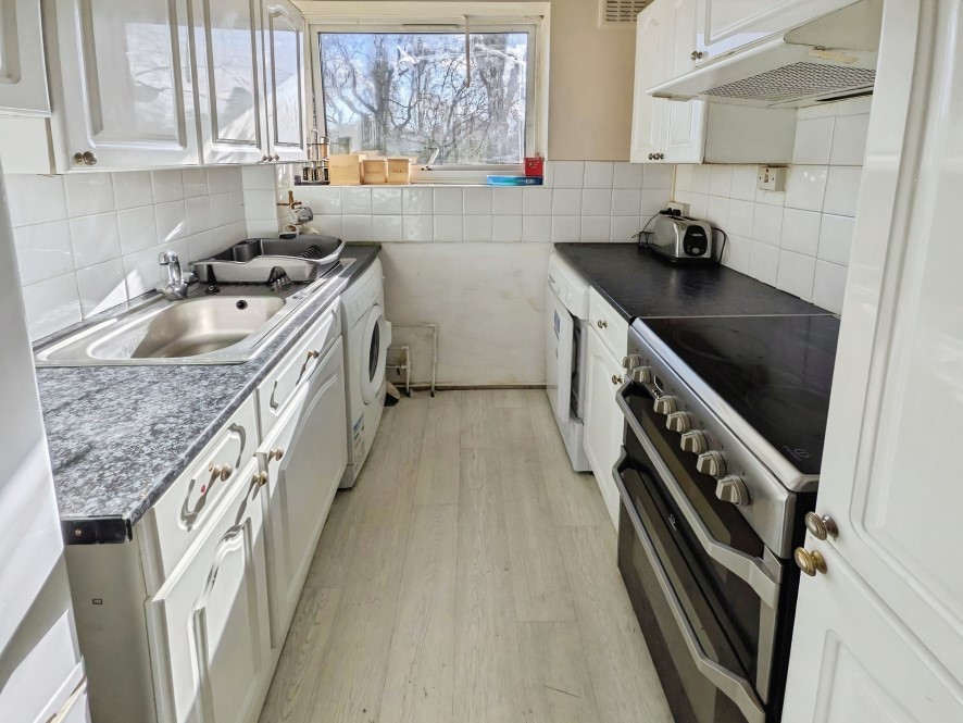 Flat 30, Darlaston Court, 123 Main Road, Meriden, Coventry CV7 7NJ