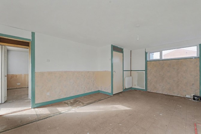 22 Barnet Way, Worthing, West Sussex, BN13 2QR