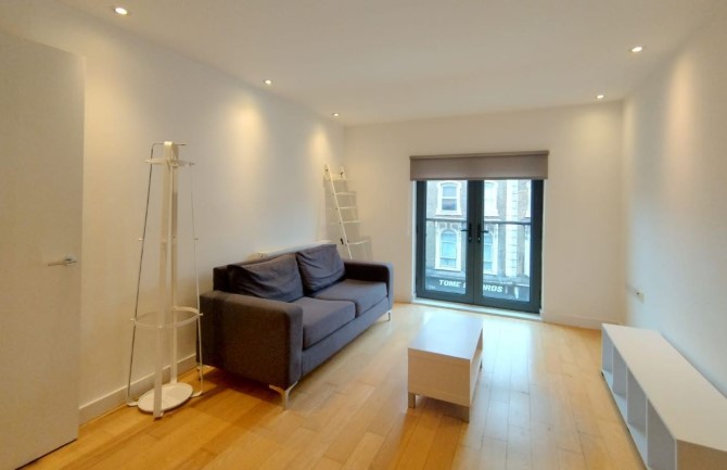 Flat 6 Noble House, 255 Graham Road, Hackney, London, E8 1PE