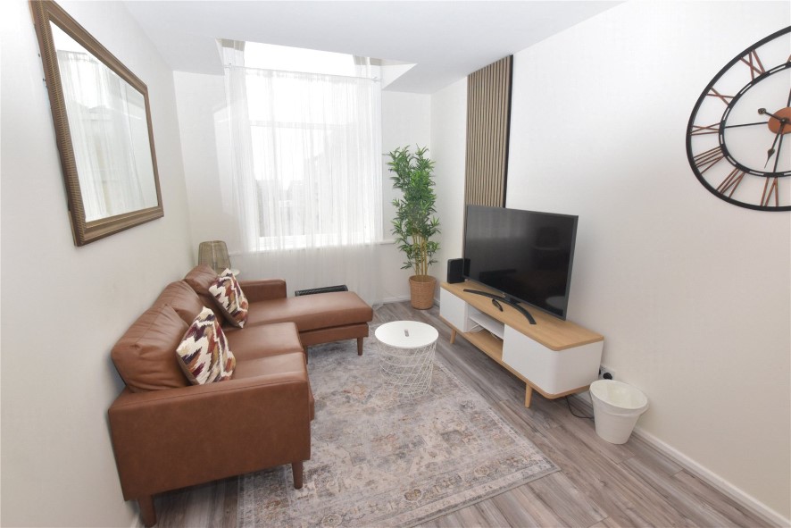 Flat 7, 19 Croft Street, Dewsbury, West Yorkshire WF13 1AR