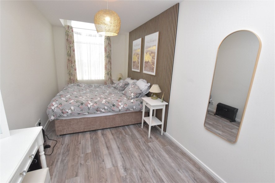 Flat 7, 19 Croft Street, Dewsbury, West Yorkshire WF13 1AR