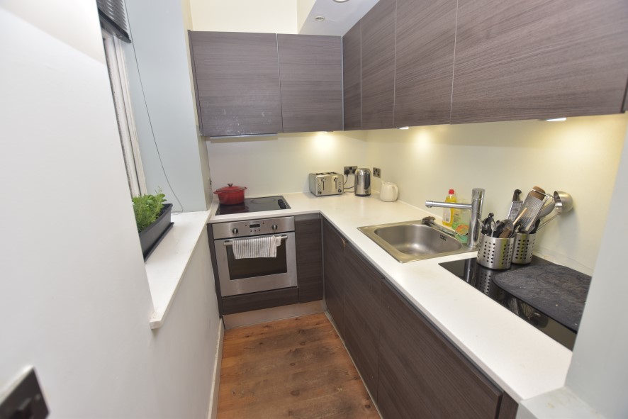Apartment 8, Delaunay House, 8 Burnett Street, Bradford, West Yorkshire BD1 5BJ