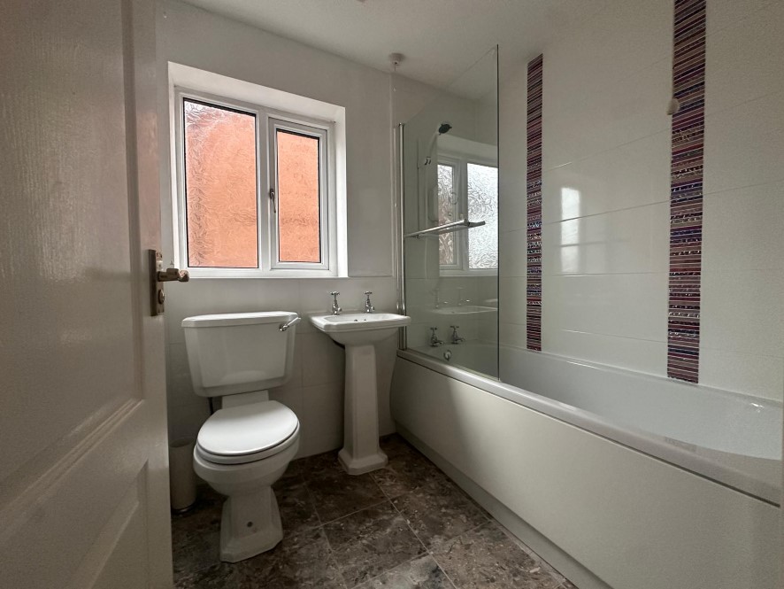 5 Winchester Close, North Wingfield, Chesterfield, Derbyshire, S42 5RT