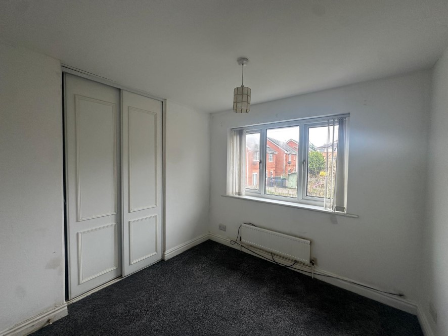 5 Winchester Close, North Wingfield, Chesterfield, Derbyshire, S42 5RT