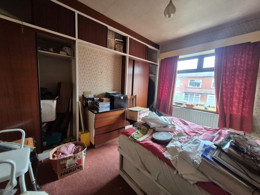 64 Langham Road, Oldham, OL8 1AX