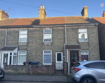 Property for Auction in East Anglia - 37 Rochester Road, Lowestoft, Suffolk NR33 0JR