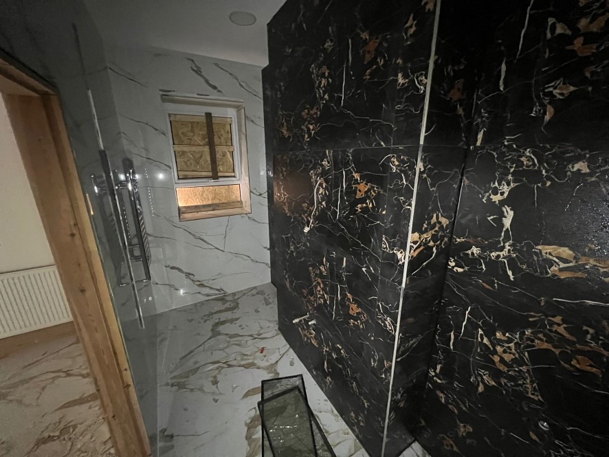 White Bull, 159-161 Livesey Branch Road, Blackburn, Lancashire, BB2 4QR