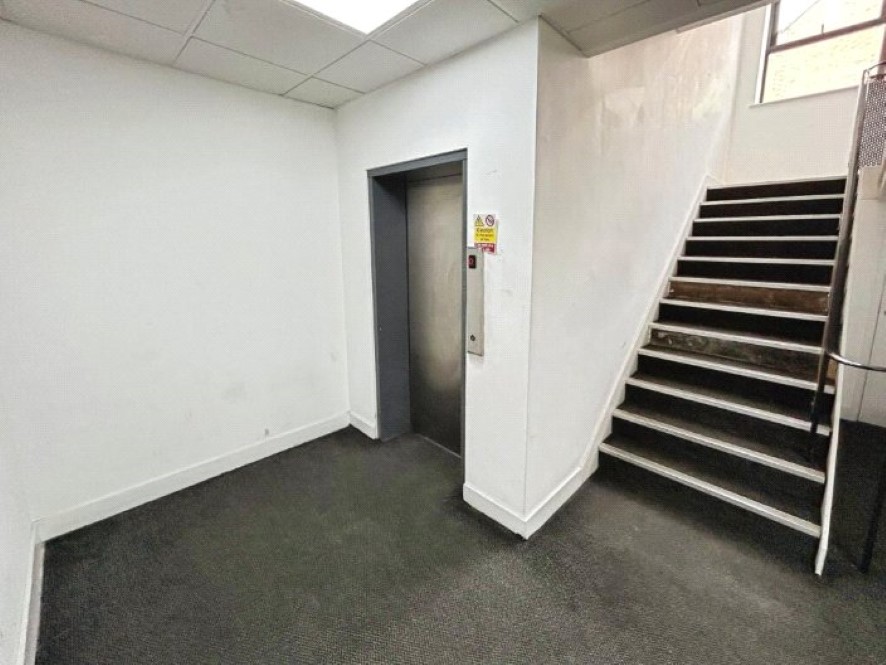 Flat 34, Renaissance House, Millbrook Street, Stockport, SK1 3TN