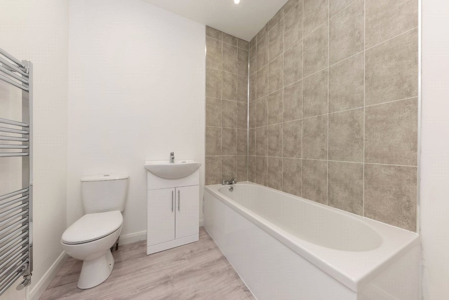 Flat 1, 2 & 3 Senate House, Hexham Road, Newcastle upon Tyne, Tyne and Wear NE15 9BT