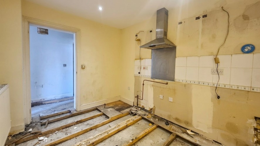 Flat 30, Summers House, Coxhill Way, Aylesbury, Buckinghamshire HP21 8FN