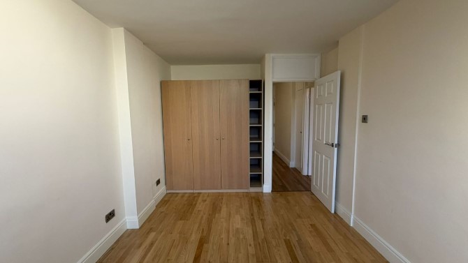 Flat 7 Hayesend House, Blackshaw Road, Tooting, London, SW17 0DH