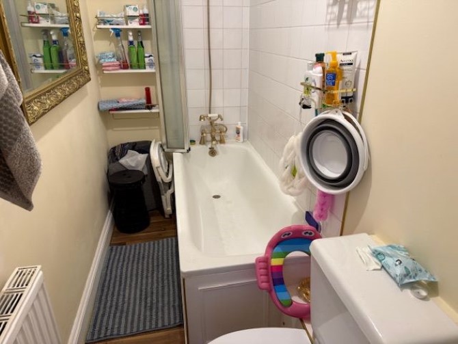 128C Lower Addiscombe Road, Croydon, Surrey, CR0 6AE