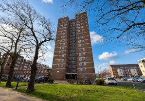 Property for Auction in London - Flat 83 Peverel House, Stour Road, Dagenham, Essex, RM10 7HZ