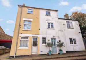 Property for Auction in London - 60 High Street, Woodford, Kettering, Northamptonshire, NN14 4HF