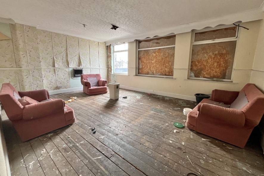 222 Great North Road, Woodlands, Doncaster, South Yorkshire DN6 7HR