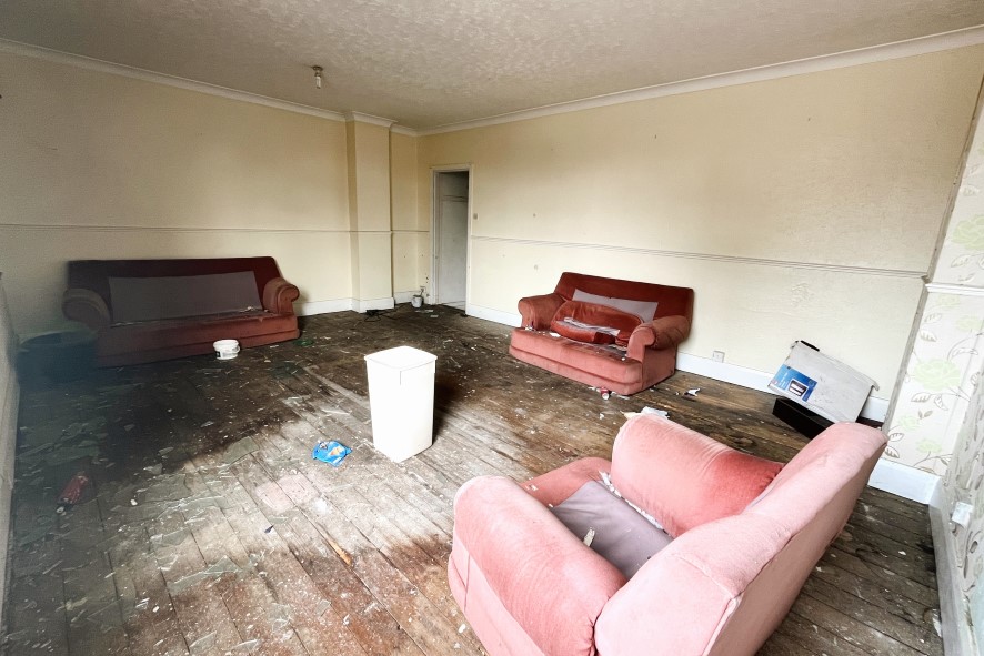 222 Great North Road, Woodlands, Doncaster, South Yorkshire DN6 7HR