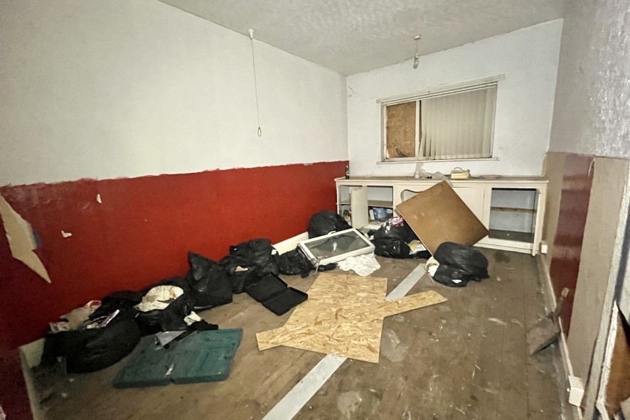 222 Great North Road, Woodlands, Doncaster, South Yorkshire DN6 7HR