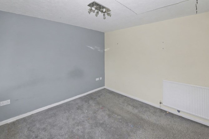 27 Cherry Orchard, Stratford-upon-Avon, Warwickshire, CV37 9AP