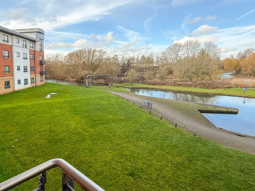 14 West Cotton Close, Northampton, Northamptonshire, NN4 8BY