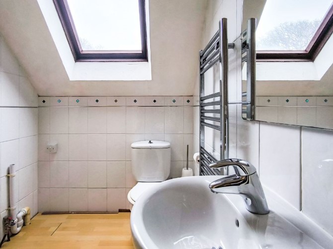 Flat 8 Oriel Lodge, 4 Wollstonecraft Road, Bournemouth, Dorset, BH5 1JQ