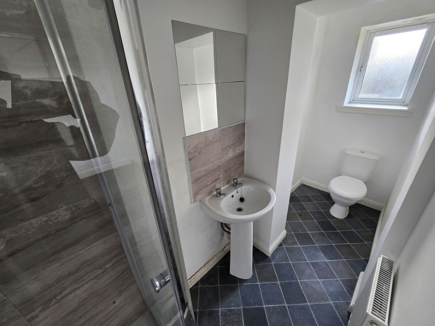 0/2, 17 Graham Street, Barrhead, Glasgow, East Renfrewshire G78 1EU