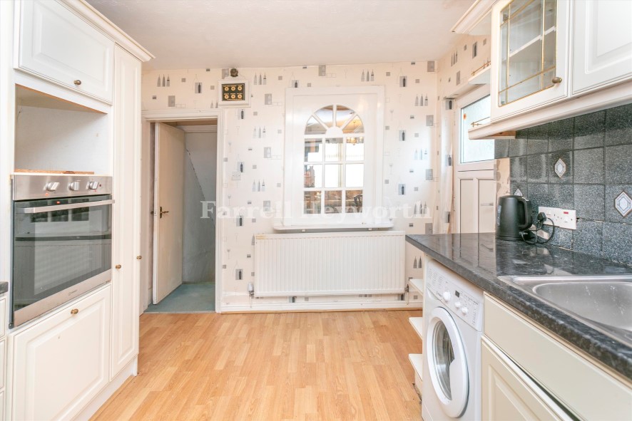 9 Rydal Grove, Heysham, Morecambe, Lancashire LA3 1DU