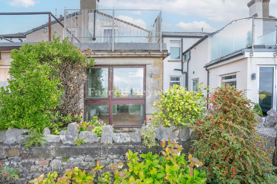 9 Rydal Grove, Heysham, Morecambe, Lancashire LA3 1DU